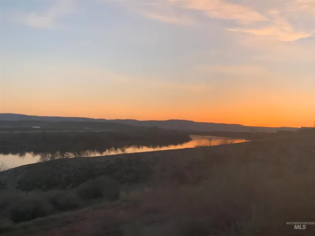 $598,000 | 20383 Riverpoint Lane, Wilder, ID 83676