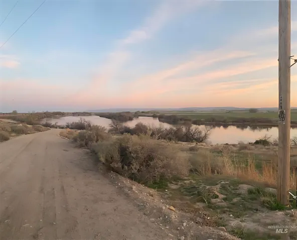 $598,000 | 20383 Riverpoint Lane, Wilder, ID 83676