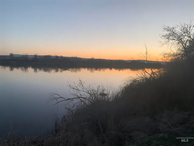 $598,000 | 20383 Riverpoint Lane, Wilder, ID 83676