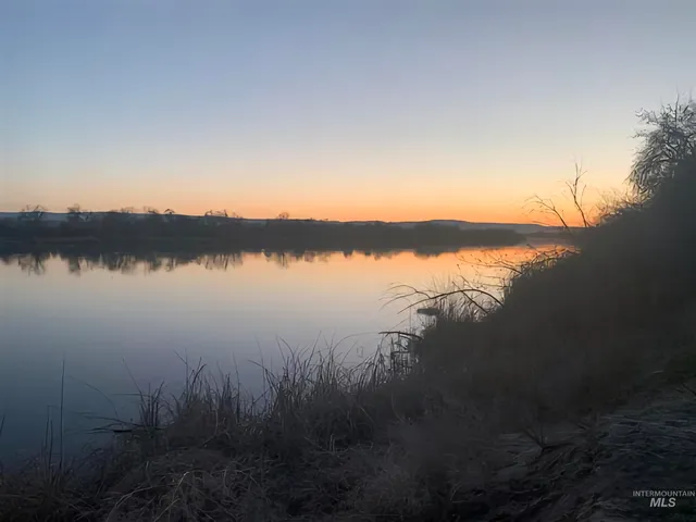 $598,000 | 20383 Riverpoint Lane, Wilder, ID 83676