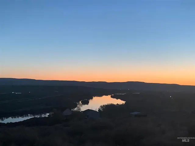 $598,000 | 20383 Riverpoint Lane, Wilder, ID 83676