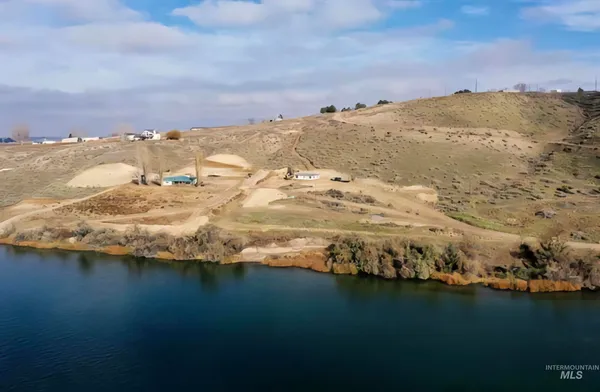 $598,000 | 20383 Riverpoint Lane, Wilder, ID 83676