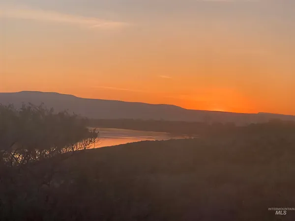 $598,000 | 20383 Riverpoint Lane, Wilder, ID 83676