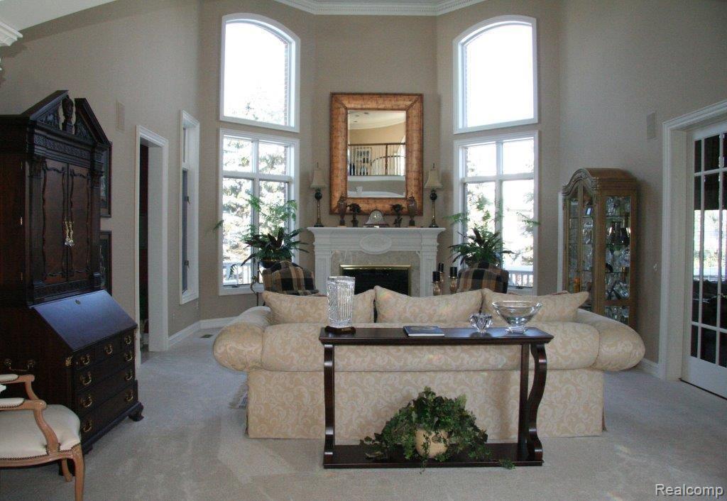 2512 Golf Crest Drive Rochester, MI 48309 - Photo 4 of 13 Golf Crest 4.jpg