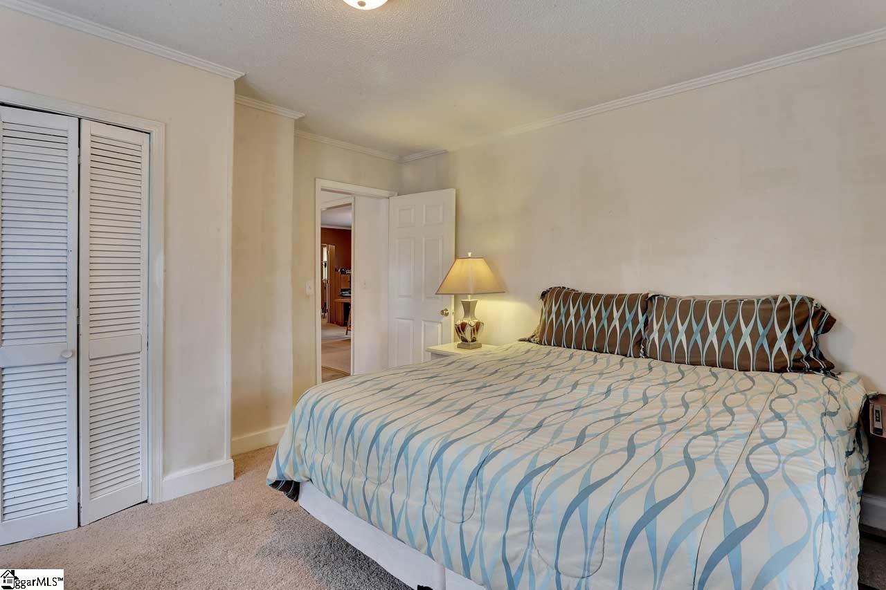 110 Rock View Street Easley, SC 29640 - Photo 10 of 20 Gallery Image 10