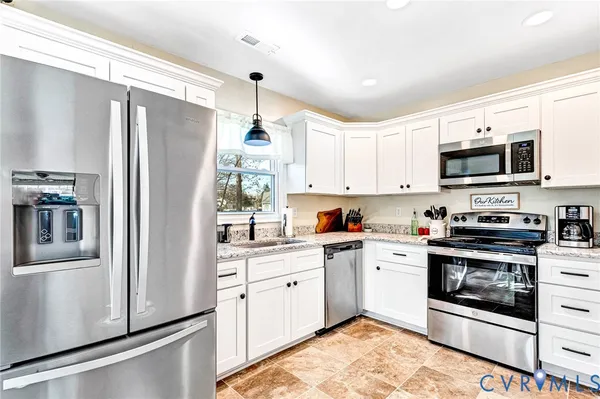 $339,500 | 107 Five Oaks Lane, Ashland, VA 23005