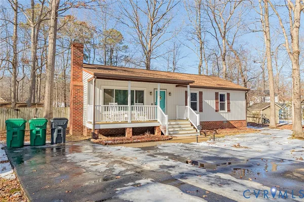 $339,500 | 107 Five Oaks Lane, Ashland, VA 23005