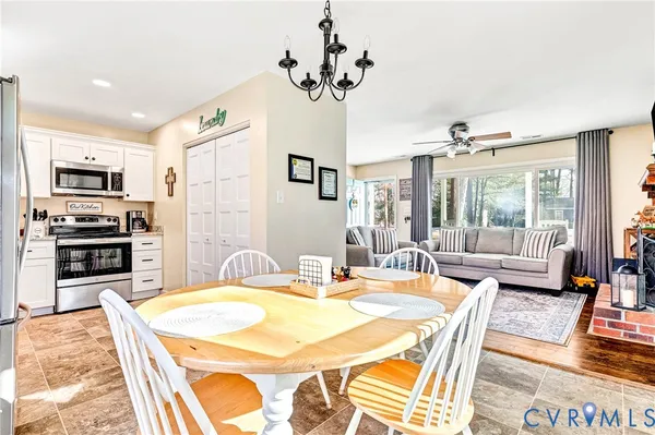 $339,500 | 107 Five Oaks Lane, Ashland, VA 23005