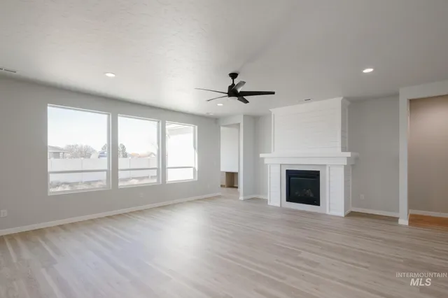 $479,990 | 2101 North 7th St Mountain East, Mountain Home, ID 83647