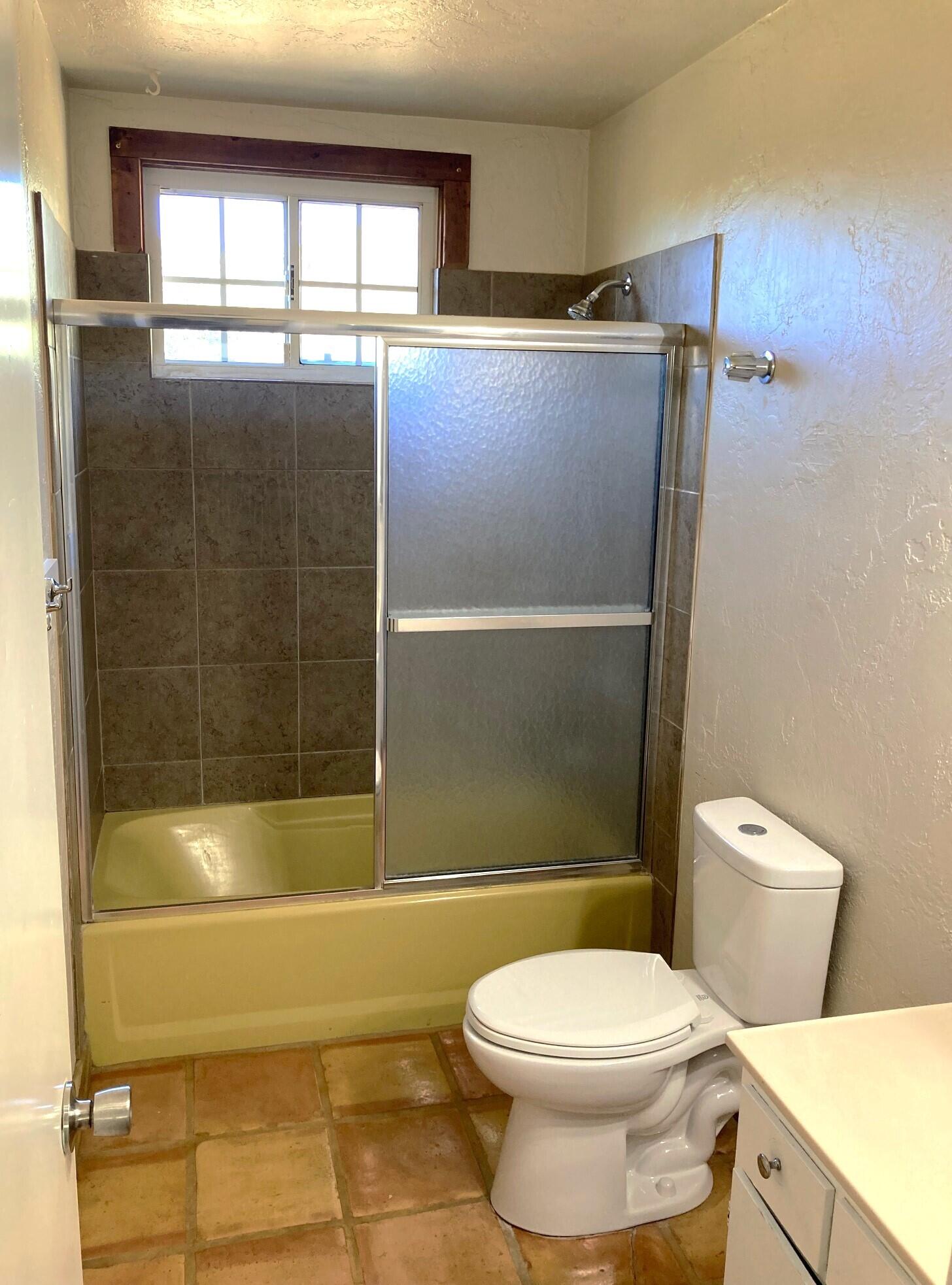 45218 Hammond Drive Three Rivers, CA 93271 - Photo 16 of 17 bathroom