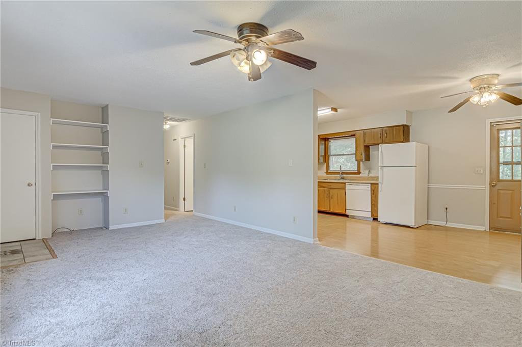 2801 Cyrus Road Greensboro, NC 27406 - Photo 7 of 25