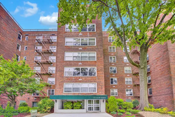 $349,000 | 211-10 18th Avenue, Unit 1J | Bay Terrace