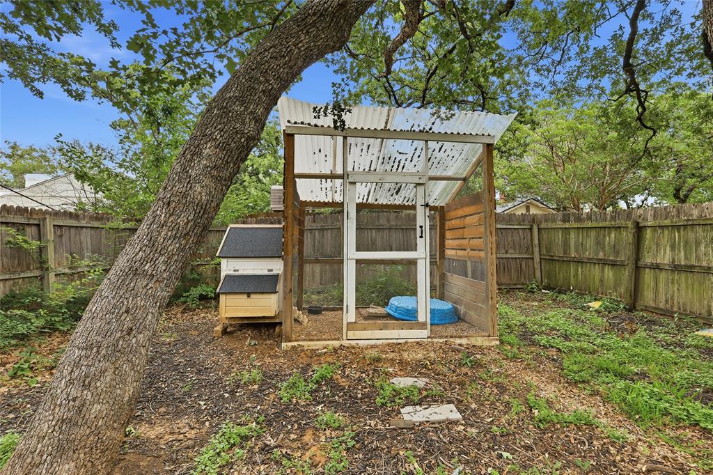 823 Ridgecrest Circle Denton, TX 76205 - Photo 39 of 40