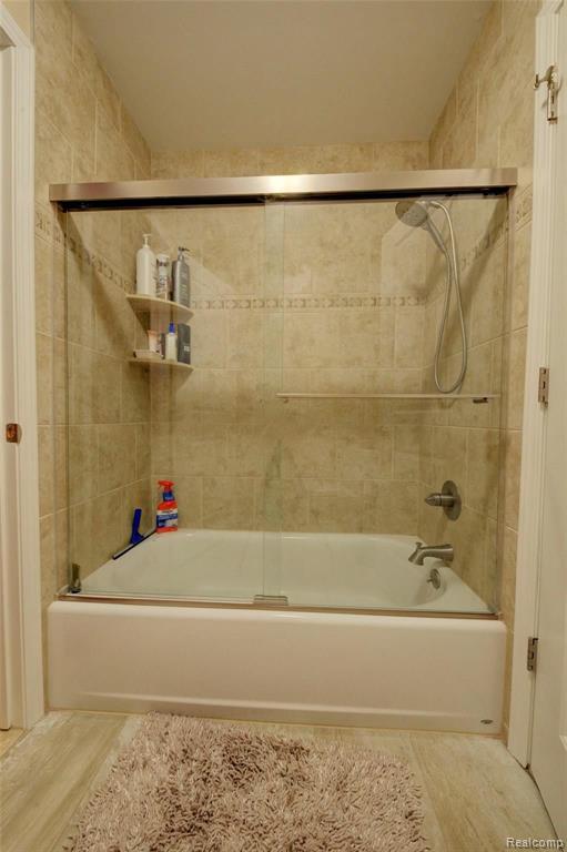 1161 Pine Ridge Court, Unit 143 Rochester Hills, MI 48306 - Photo 26 of 45