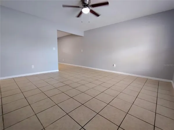 $1,495 | 9435 Lynn Lane, Unit B, Seminole, FL 33777