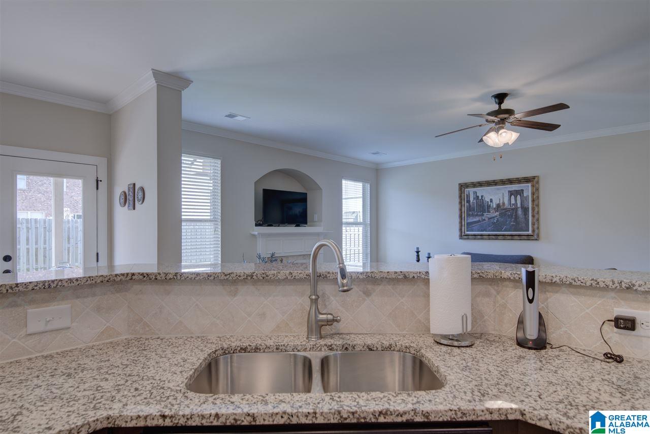 351 Lacey Avenue Alabaster, AL 35114 - Photo 11 of 32