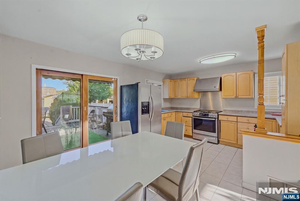 11 Raritan Avenue Paterson, NJ 07503 - Photo 16 of 42 Gallery Image 16