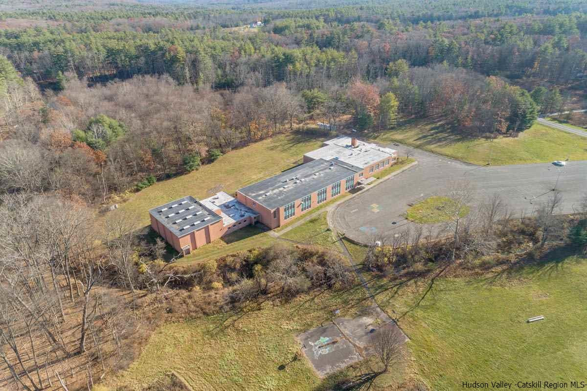 1700 Sawkill Road Kingston, NY 12401 - Photo 4 of 16 Photo 4