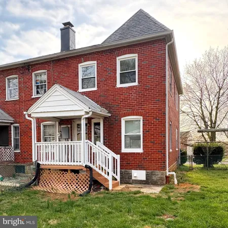 $1,625 | 609 Smithfield Avenue, Winchester, VA 22601