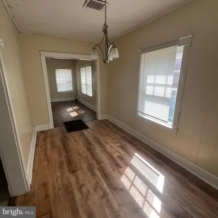 $1,625 | 609 Smithfield Avenue, Winchester, VA 22601