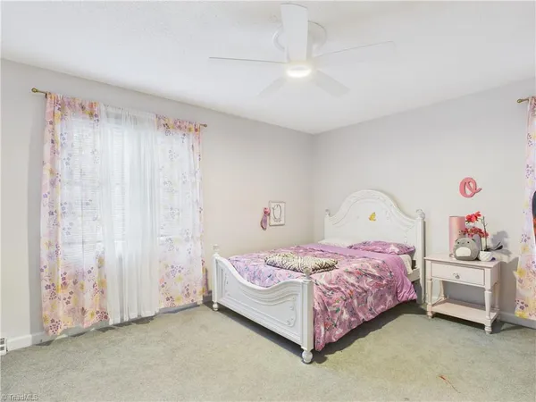 $545,000 | 904 Fairidge Drive, Jamestown, NC 27282