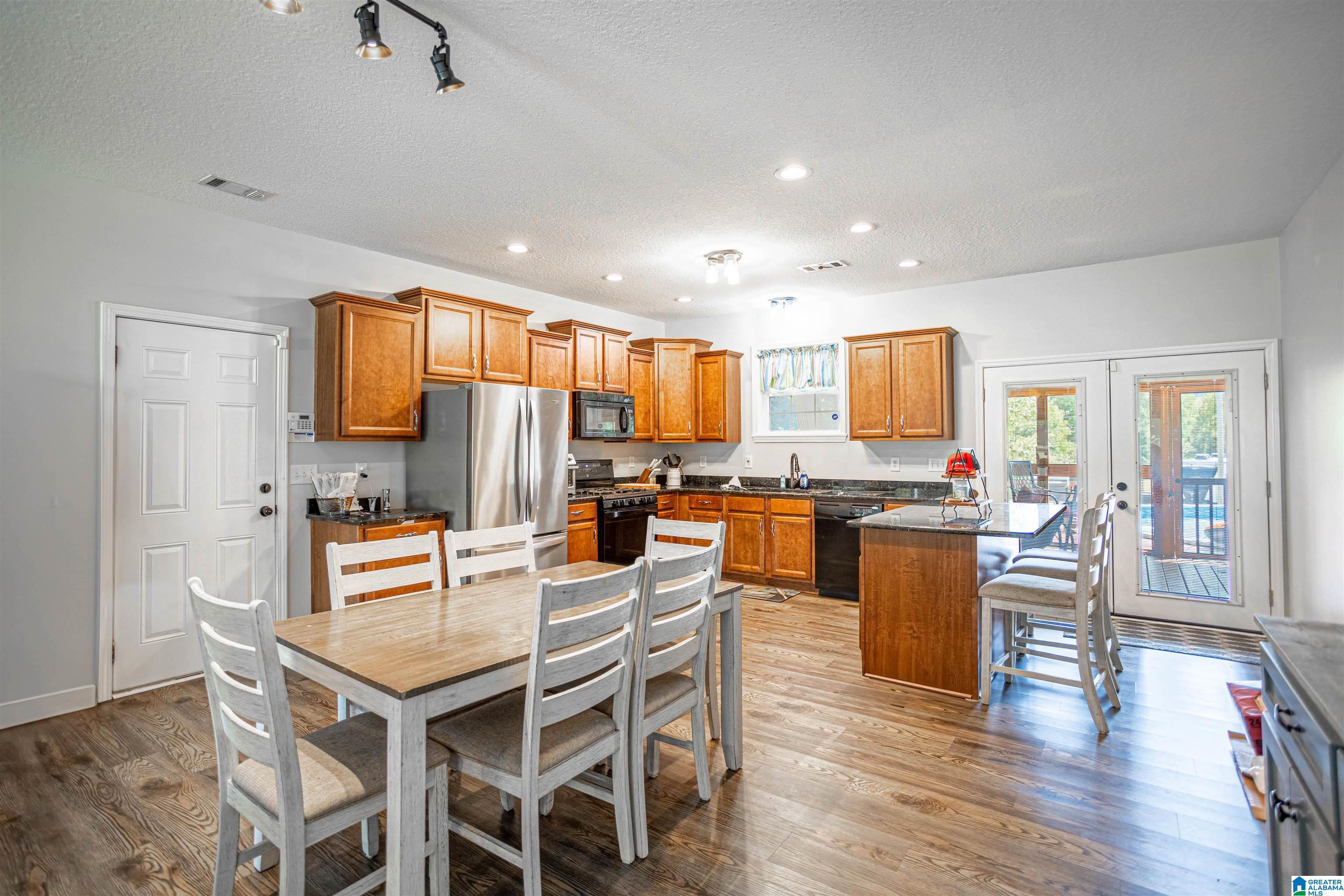 6964 New Liberty Road Jacksonville, AL 36265 - Photo 7 of 33