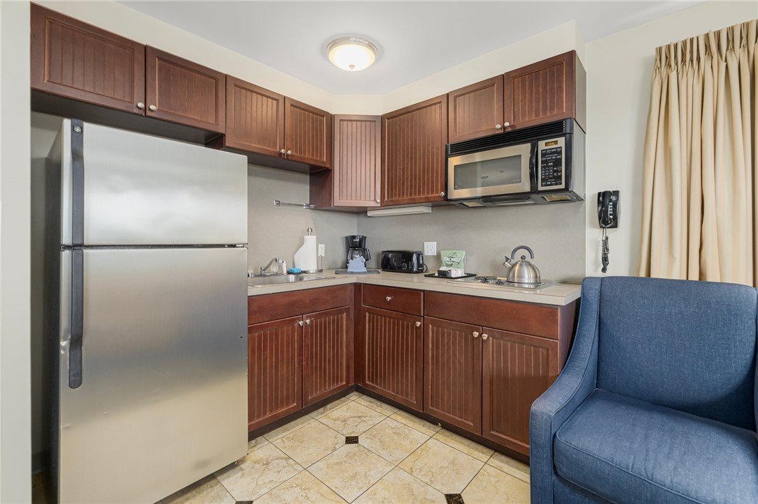 65 Ridge Road, Unit G29/W24 Newport, RI 02840 - Photo 17 of 27