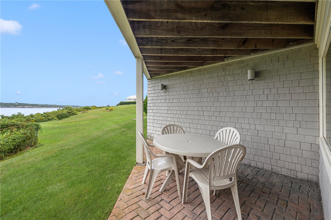 65 Ridge Road, Unit G29/W24 Newport, RI 02840 - Photo 5 of 27