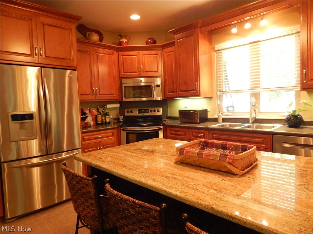 10907 Darrow Road Vermilion, OH 44089 - Photo 16 of 35