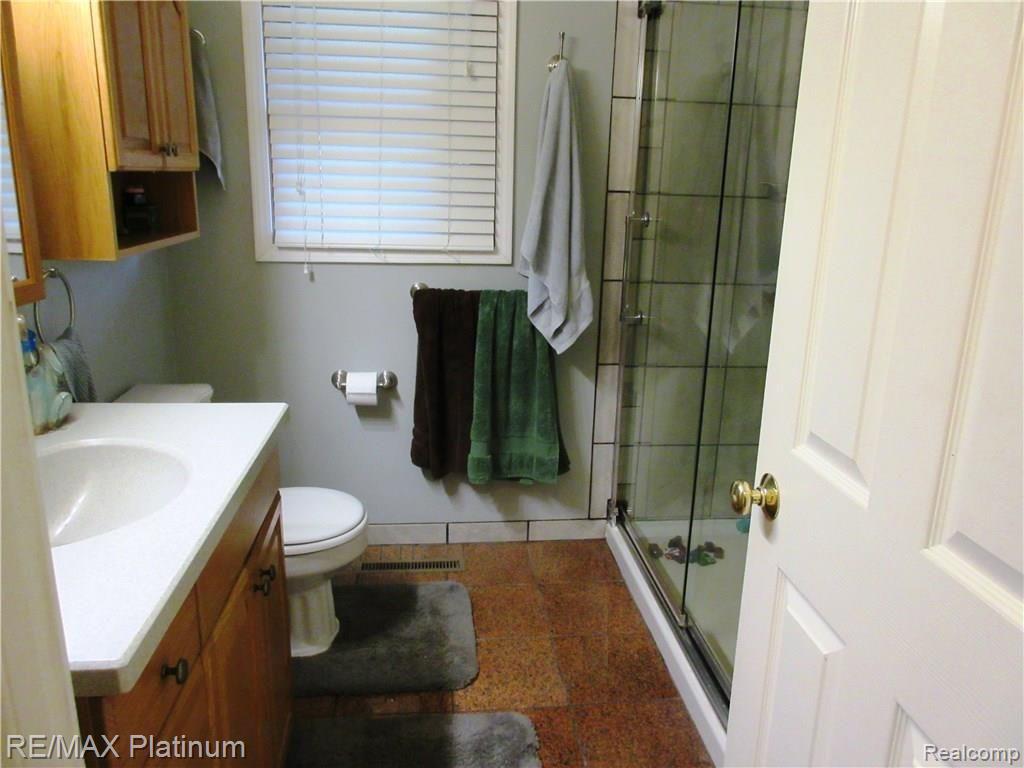 3745 Jewell Road Howell, MI 48843 - Photo 7 of 24