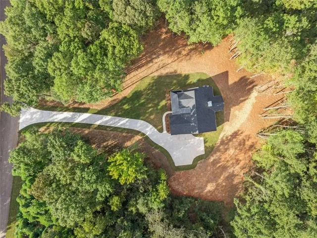 $524,900 | 106 Maple Valley Drive, Jenkinsburg, GA 30234