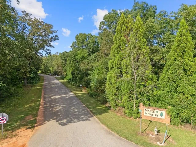 $524,900 | 106 Maple Valley Drive, Jenkinsburg, GA 30234