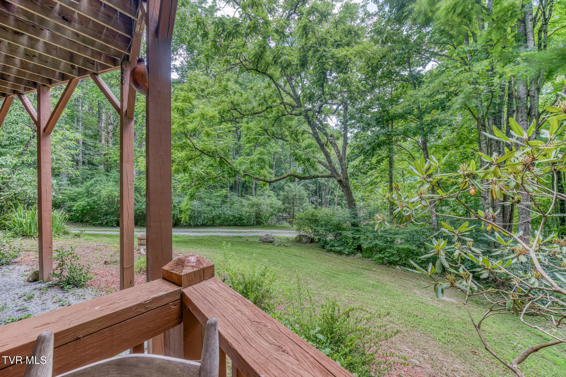 134 Old Church Loop Road Butler, TN 37640 - Photo 16 of 102 134 Old Church Loop Rd-41