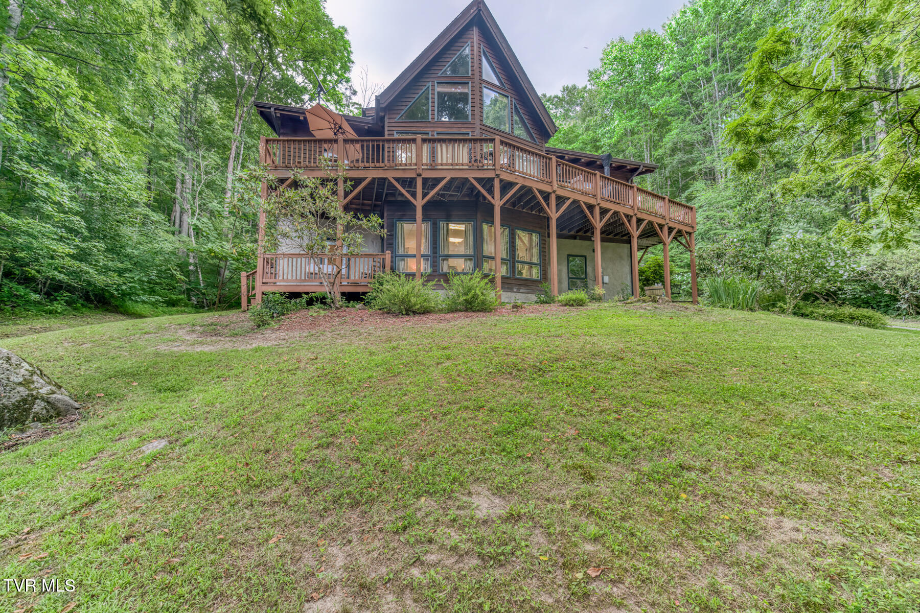 134 Old Church Loop Road Butler, TN 37640 - Photo 20 of 102 134 Old Church Loop Rd-56