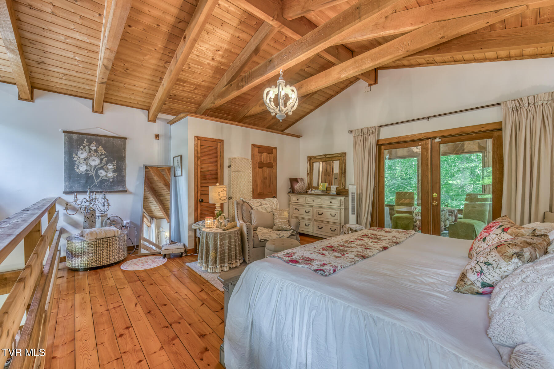 134 Old Church Loop Road Butler, TN 37640 - Photo 25 of 102 134 Old Church Loop Rd-28