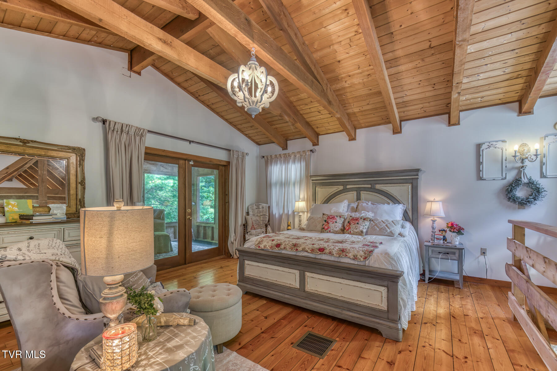 134 Old Church Loop Road Butler, TN 37640 - Photo 26 of 102 134 Old Church Loop Rd-29