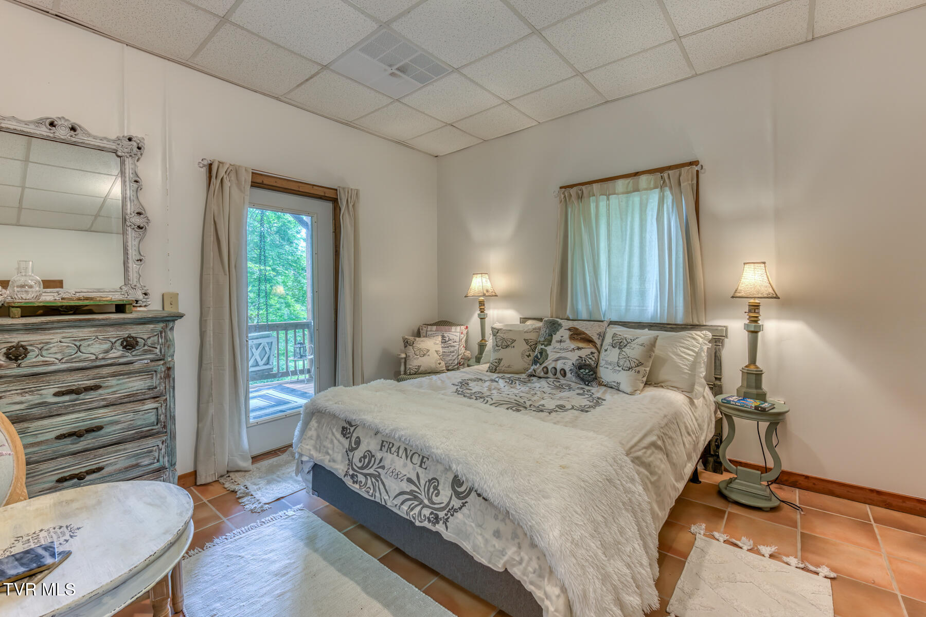 134 Old Church Loop Road Butler, TN 37640 - Photo 33 of 102 134 Old Church Loop Rd-38