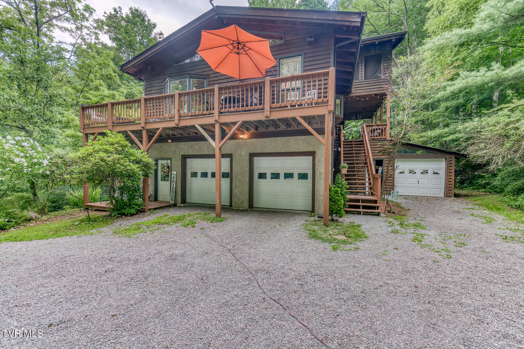 134 Old Church Loop Road Butler, TN 37640 - Photo 9 of 102 134 Old Church Loop Rd-6