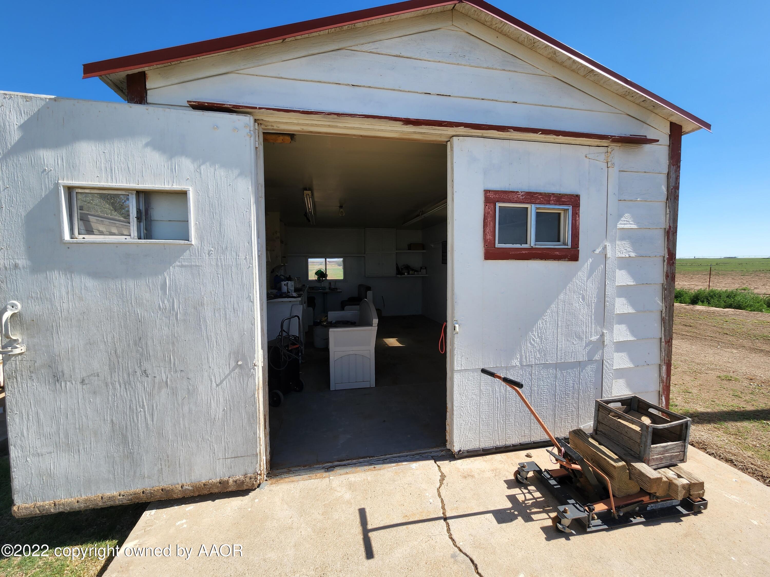 3731 Fm 2587 Vega, TX 79092 - Photo 19 of 31 Workshop