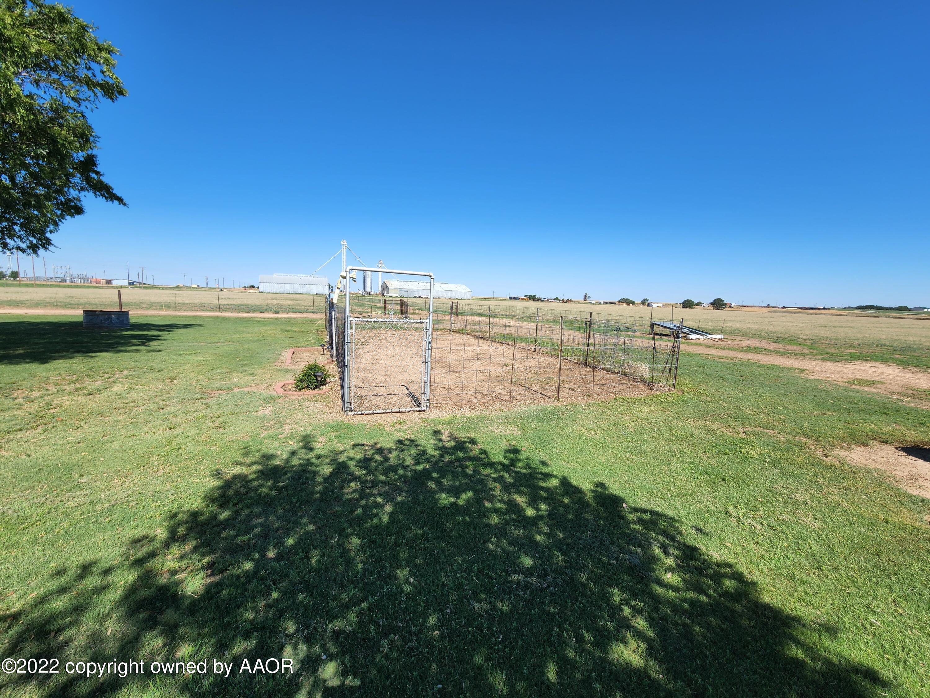 3731 Fm 2587 Vega, TX 79092 - Photo 26 of 31 Room for a garden
