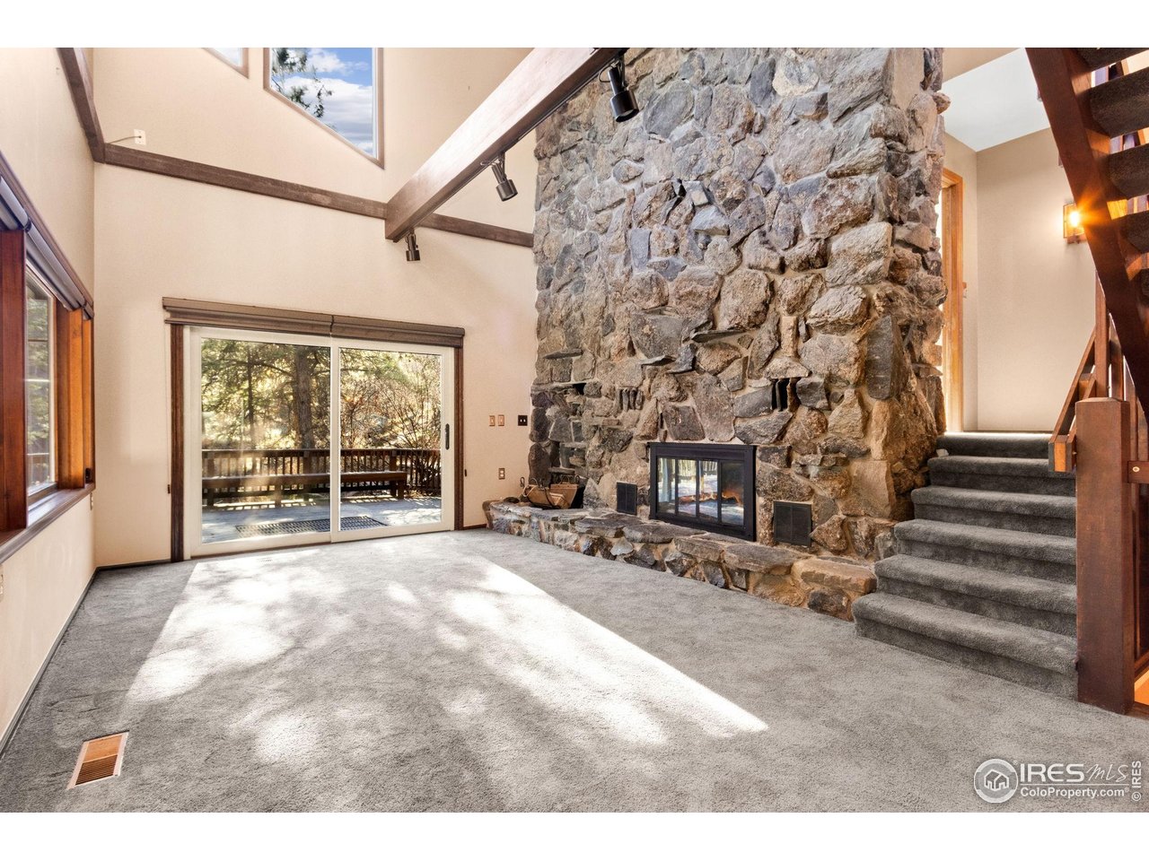 31 Kings Canyon Road Bellvue, CO 80512 - Photo 4 of 50