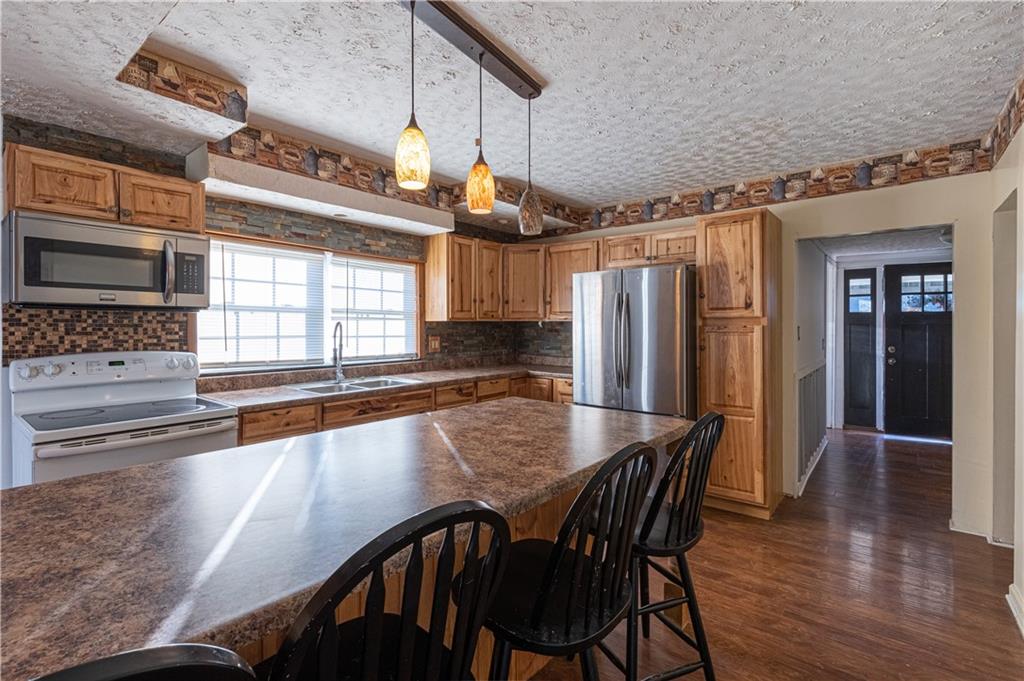 7 Stadium Road Millsboro, PA 15348 - Photo 2 of 25 Gallery Image 2