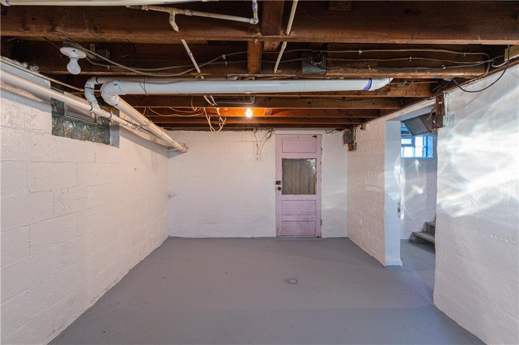 7 Stadium Road Millsboro, PA 15348 - Photo 16 of 25 Gallery Image 16