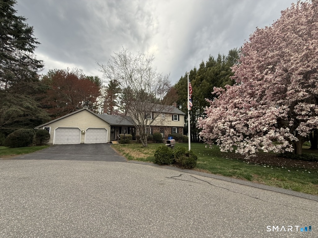 30 Riverview Drive Suffield, CT 06078 - Photo 7 of 40