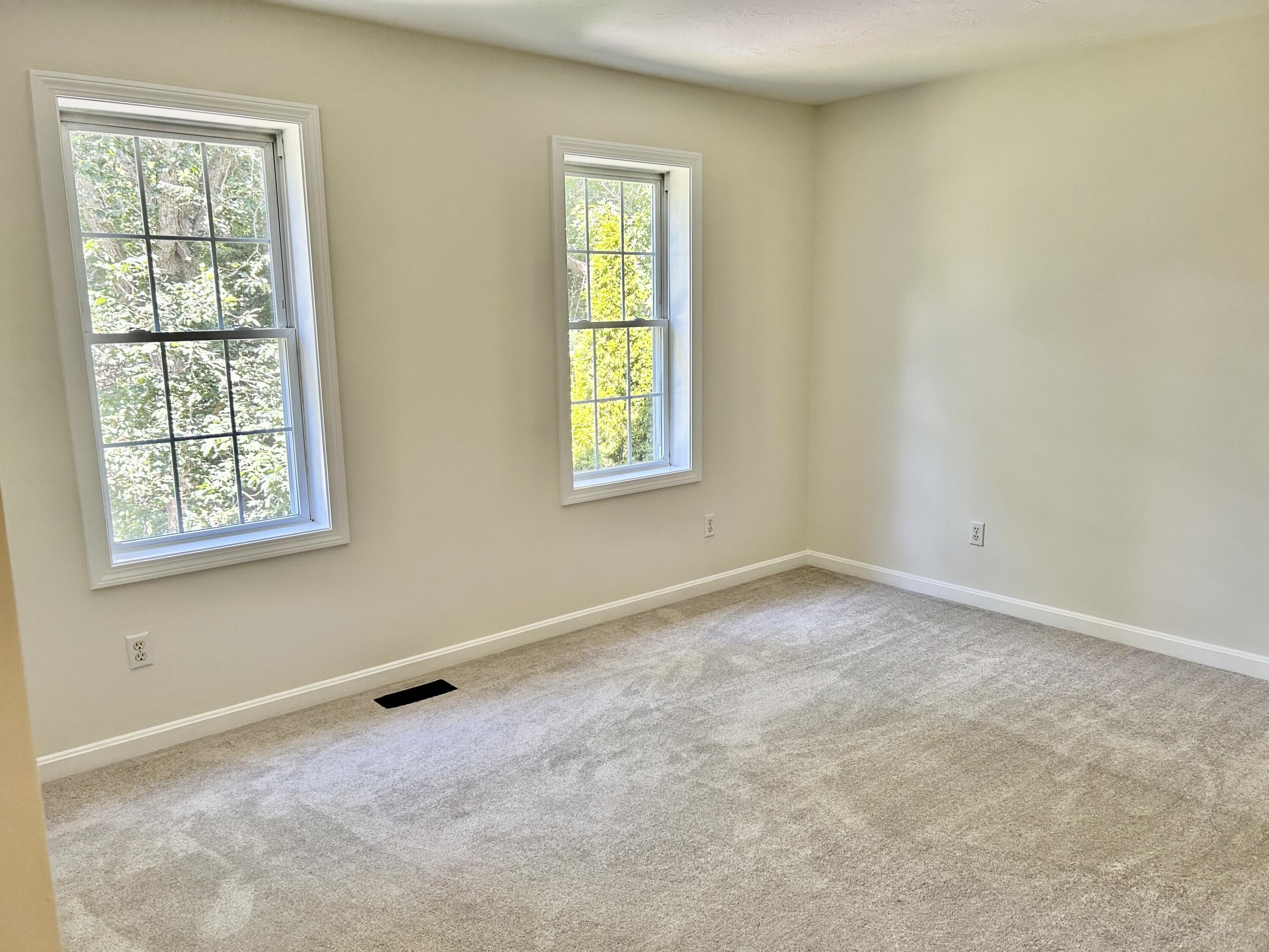 121 Old Post Road Centerville, MA 02632 - Photo 20 of 39 an empty room with a window