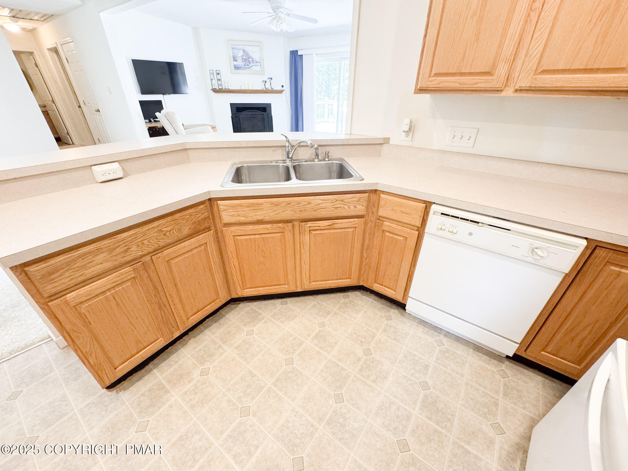 111 Turkey Ridge Drive Kunkletown, PA 18058 - Photo 8 of 30 a kitchen with a sink and cabinets