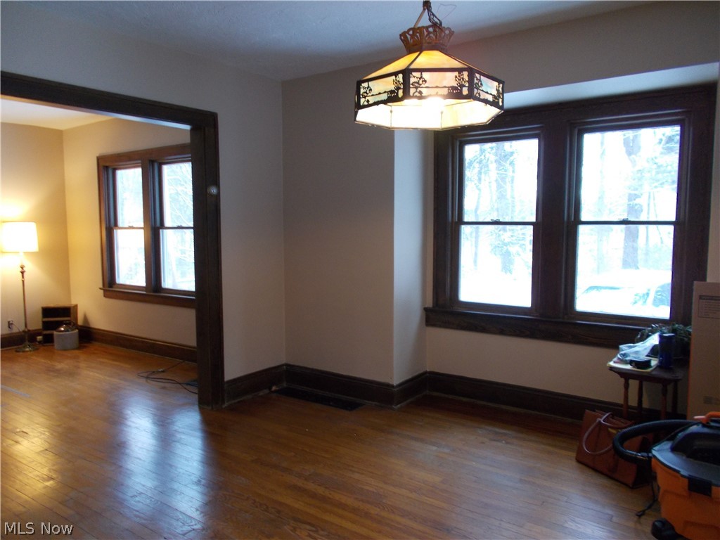 4040 Lander Road Beachwood, OH 44122 - Photo 9 of 21 Large dining room.