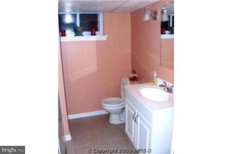 1901 Park Road Northwest Washington, DC 20010 - Photo 15 of 25 Basement Full Bath
