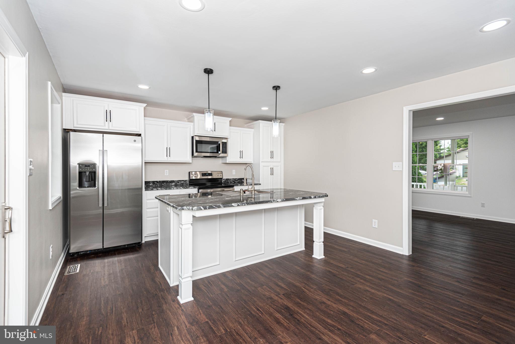 505 Maryland Avenue Ridgely, MD 21660 - Photo 9 of 39 Kitchen