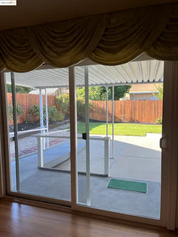 $3,895 | 941 Kittery Way, Pinole, CA 94564